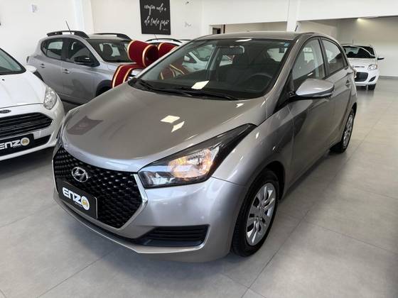 HYUNDAI HB20 1.0 COMFORT 12V FLEX 4P MANUAL